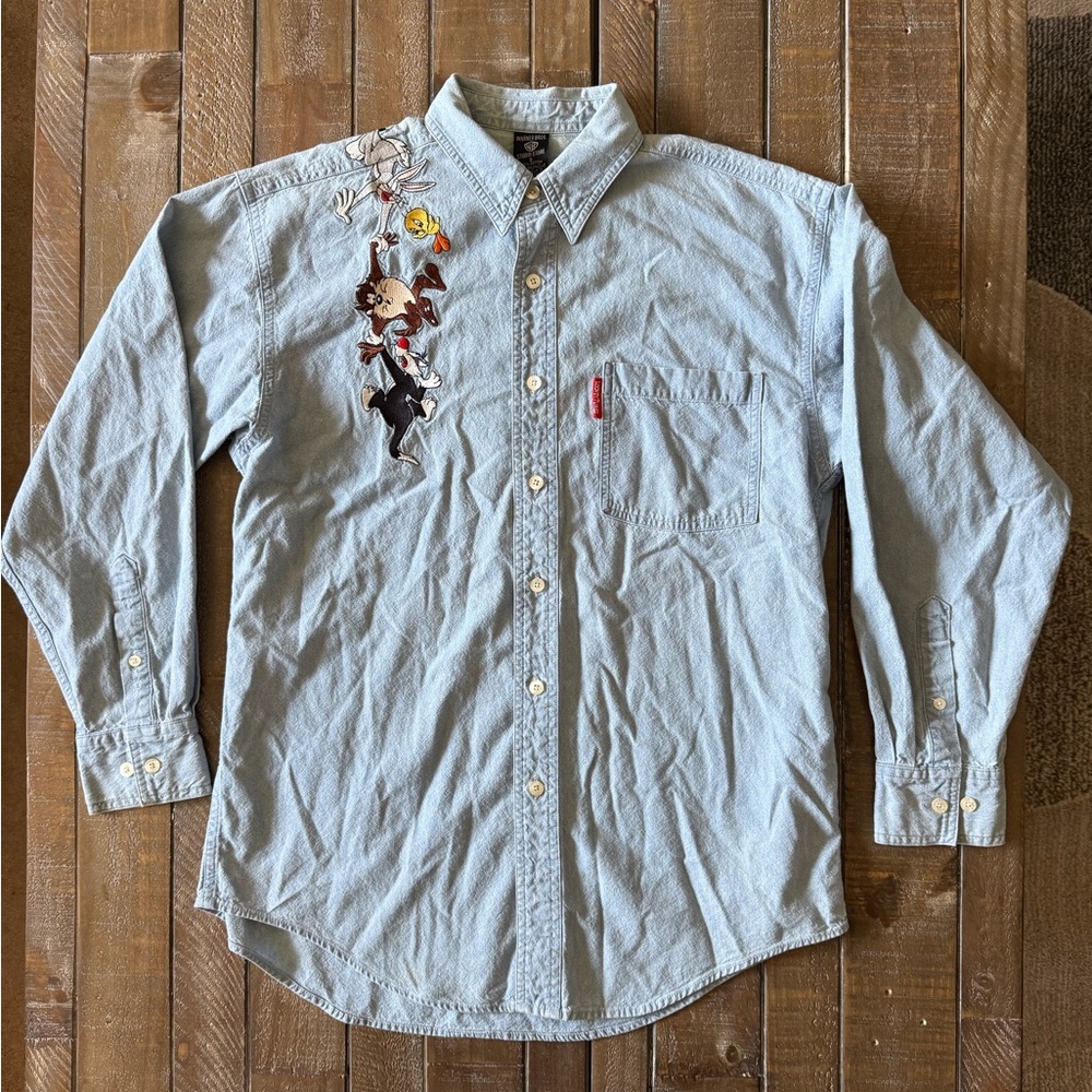 Vintage 90’s Warner Bros Looney Tunes Blue Button Down Shirt